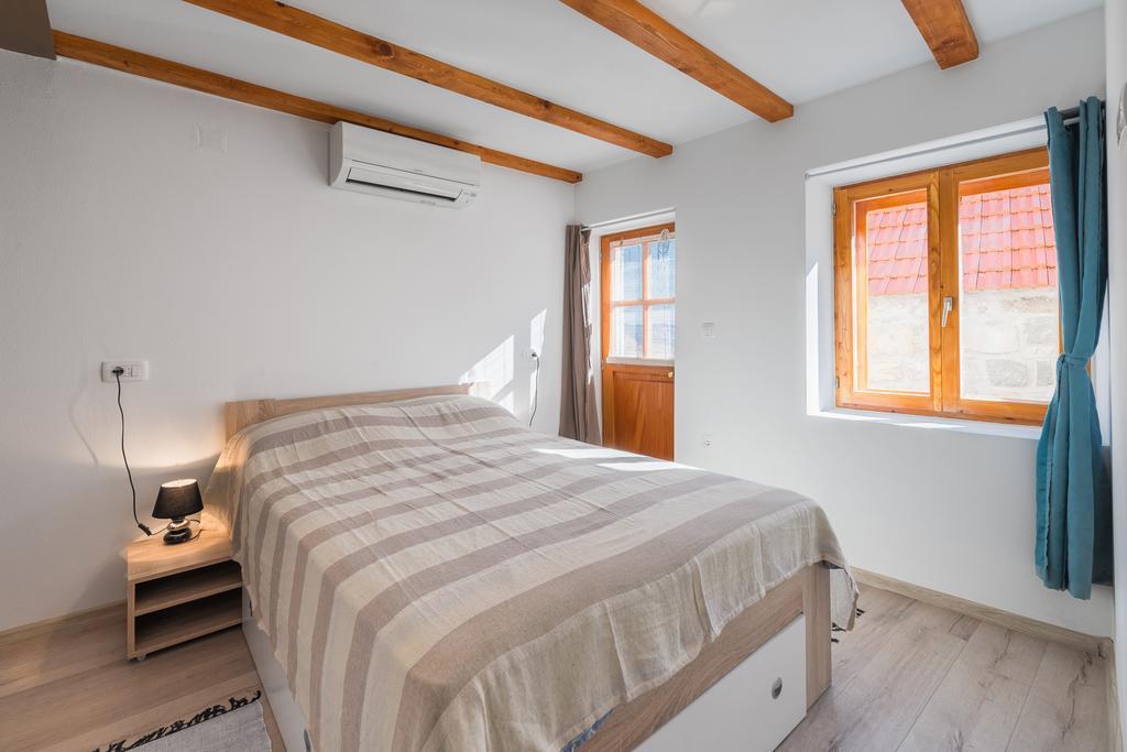 Apartment Pod Kastilom ييلسا المظهر الخارجي الصورة