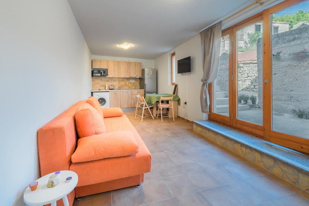 Apartment Pod Kastilom ييلسا المظهر الخارجي الصورة