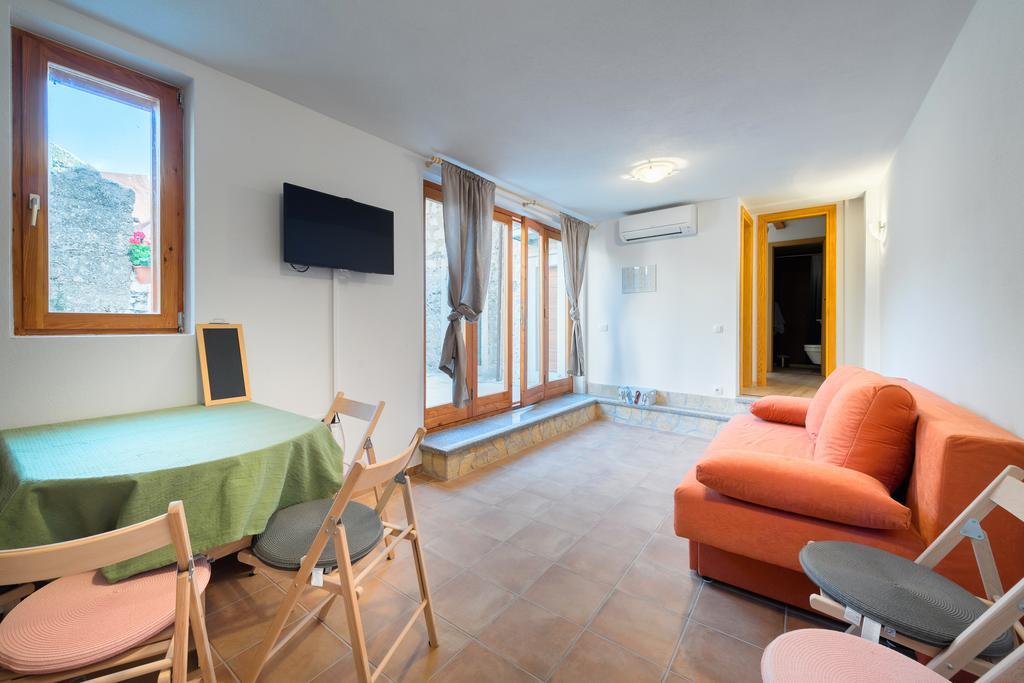 Apartment Pod Kastilom ييلسا المظهر الخارجي الصورة
